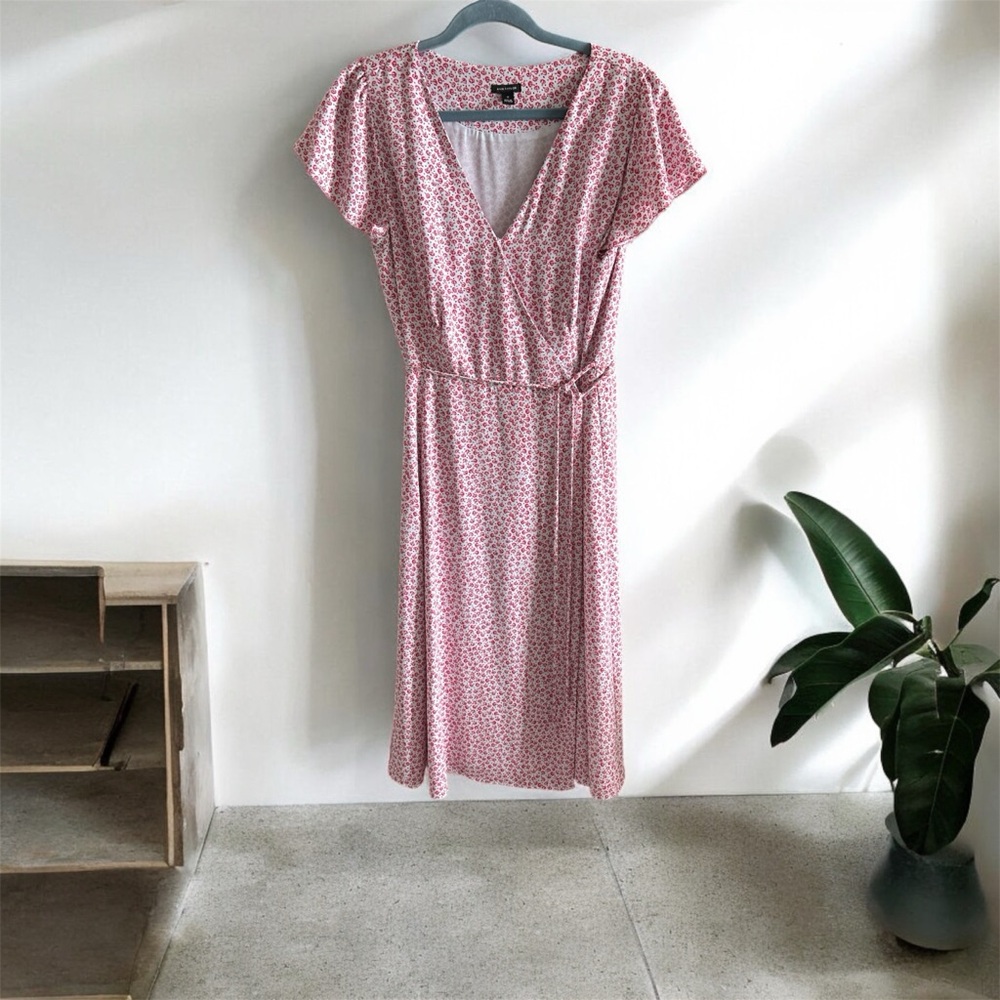 Never worn! A Great Business Casual Dress.